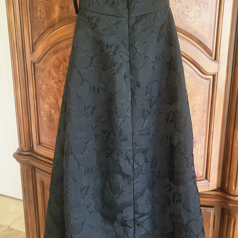 NWT VENUS Black Strapless Retro Sequin Jumpsuit with Floral Overlay Skirt Size 2 - Picture 6 of 6
